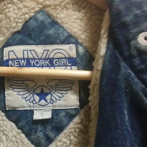 Jacket - Picture 3 of 5